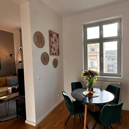 Apartment Flora In Halle An Der Saale Extérieur photo